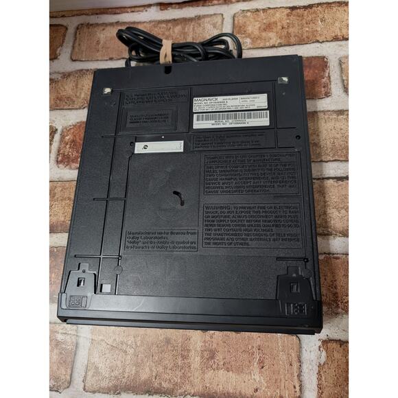 Magnavox CD DVD Player w/ All Cords DP100MW8B - A Tested & Works - No Remote - Picture 8 of 10